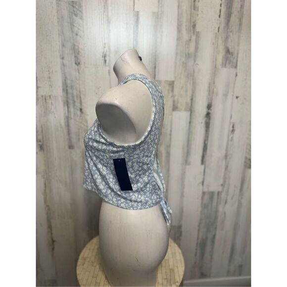 Blue tank top - Picture 3 of 8